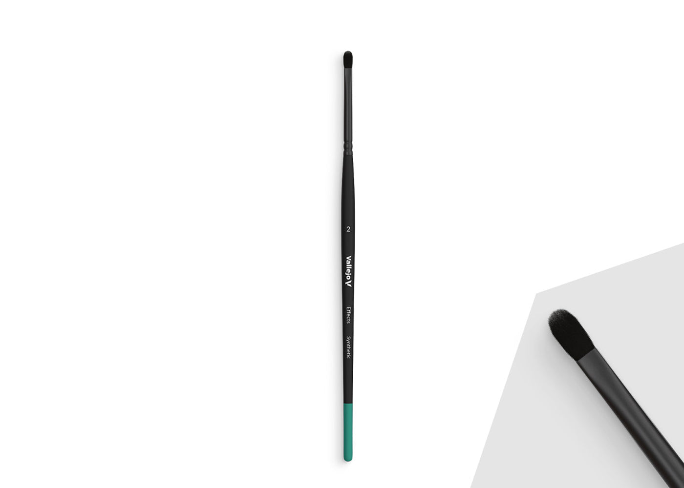 B06002 Vallejo Shader Brushes - Filbert Shader Flat Synthetic Brush No. 2