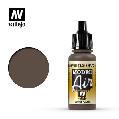 71.249 Vallejo Model Air - NATO Brown - 17 ML